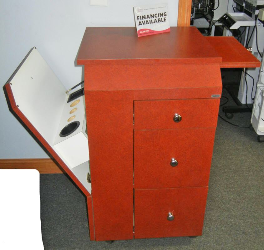 Tano Portable Styling Station Showroom Model