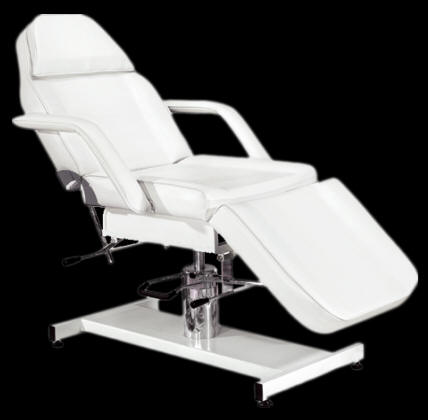 2501 White Hydraulic Facial Treatment Table